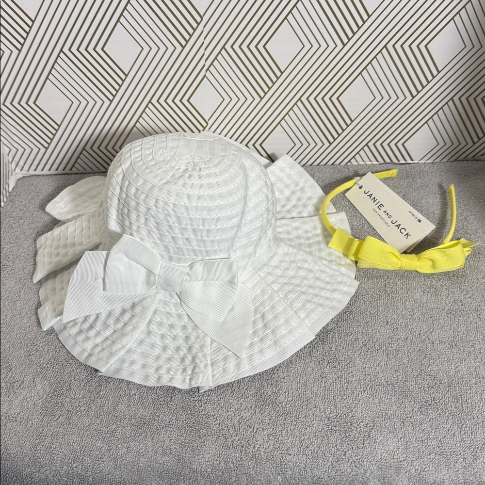 Janie and Jack hat NWT white bucket hat pleated with bow 0-3m + Yellow Headband